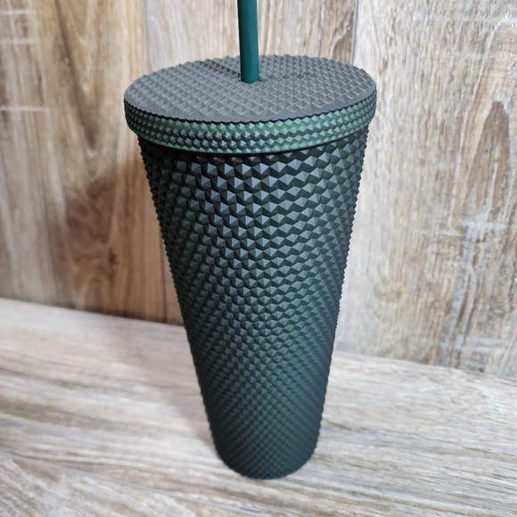NEW LIMITED STARBUCKS 2022 DARK GREEN MATTE STUDDED 24oz SOFT TOUCH TUMBLER CUP - Picture 3 of 5